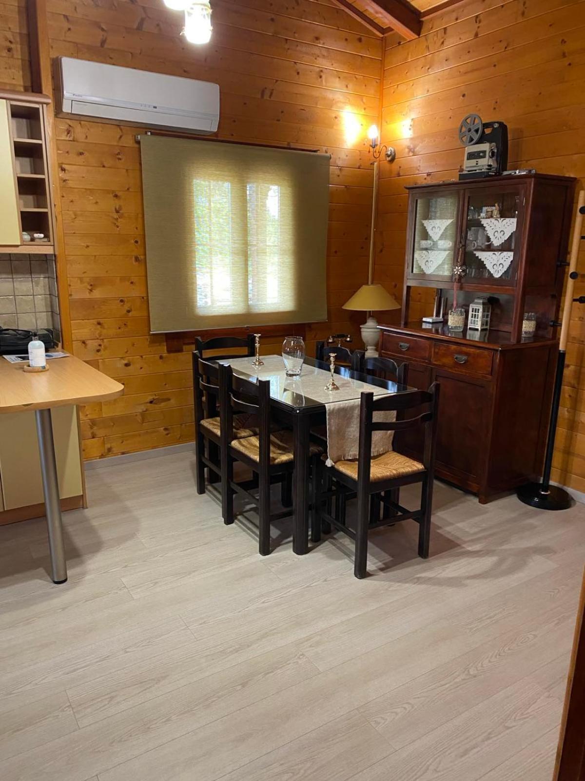 Wooden House In Ioannina Appartement Buitenkant foto